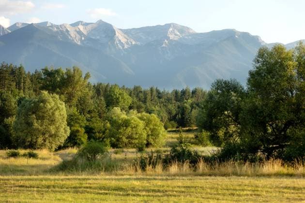 Sunset Pirin mountains, Bulgaria in summer Summer landscape sunset panorama of Pirin mountains peaks, Bulgaria Copyright: xZoonar.com NataliyaxNazarovax 21885421