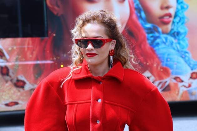 Entertainment Themen der Woche KW28 Entertainment Bilder des Tages Rita Ora Promotes New Disney Film - NYC Singer Actress Rita Ora wearing all red outfits to promote her new Disney movie Descendants: The Rise of Red in Times Square, New York City, NY, USA on July 9, 2024. Photo by Dylan Travis ABACAPRESS.COM New York City NY United States  Copyright: xDylanxTravis ABACAx