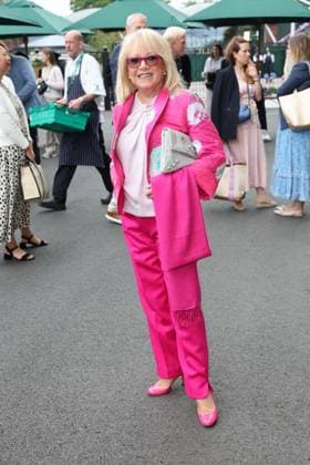 . 10 07 2024. London, United Kingdom. Elaine Paige arriving on day ten of the Wimbledon Tennis Championships in London.  xStephenxLockx xi-Imagesx IIM-25368-0003
