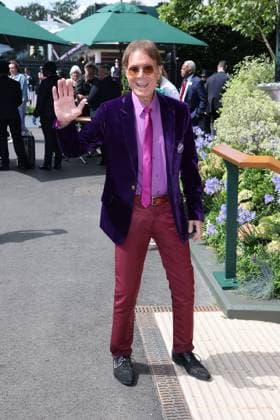. 11 07 2024. London, United Kingdom. Sir Cliff Richard arriving on day eleven of the Wimbledon Tennis Championships in London.  xStephenxLockx xi-Imagesx IIM-25370-0001