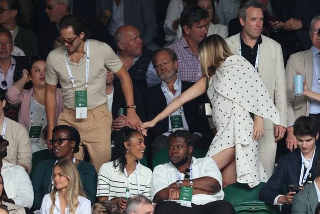 . 12 07 2024. London, United Kingdom. Margot Robbie on day twelve of the Wimbledon Tennis Championships in London.  xStephenxLockx xi-Imagesx IIM-25373-0095
