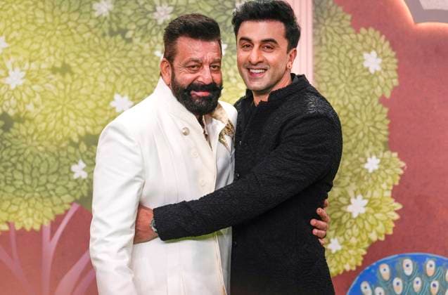 Anant-Radhika s post wedding ceremony Mumbai: Actors Sanjay Dutt and Ranbir Kapoor pose for photos upon their arrival to attend Anant Ambani and Radhika Merchant s post wedding ‘Blessing Ceremony’, in Mumbai, Saturday, July 13, 2024. (PTI Photo Kunal Patil) (PTI07_13_2024_000365B) Mumbai Maharashtra India Copyright: xKunalxPatilx (PTI07_13_2024_000365B)