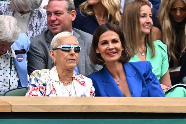 Martina Navratilova At Wimbledon - London Former tennis champion Martina Navratilova (USA) and Julia Lemigova attend the women final at the 2024 Wimbledon Championships at the AELTC in London, UK, on July 13, 2024. Photo by Corinne Dubreuil ABACAPRESS.COM London United Kingdom  Copyright: xDubreuilxCorinne ABACAx
