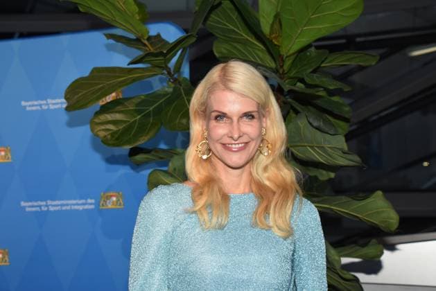 Natascha Gruen Designerin Muenchen 13.07.2024 BMW Welt Doppelkegel Bayerischen Engagiertpreis 2024 Verleihung-Ein Abend fuer die unschaetzbar wertvolle Arbeit unserer Ehrenamtlichen in Bayern Muenchen