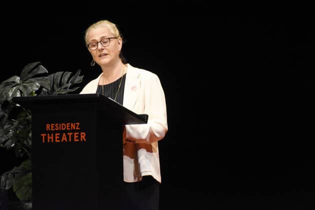 Marissa Biebl Vorsitzende Freunde des Residenztheater Muenchen 14.07.2024 Residenztheateater Die Verleihung Muenchen 14.07.2024 Residenztheater Die Verleihung des Kurt-Meisel-Preises an Moritz Treuenfels und der beiden Foerderpreise an Isabell Antonia Hoeckel und Vassilissa Reznikoff erfolgt in einer Matinee Muenchen