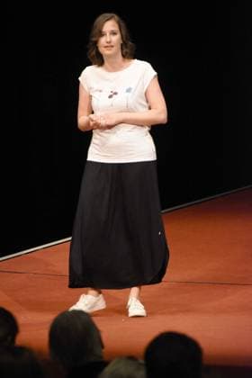 Lena Kettner Moderatorin Muenchen 14.07.2024 Residenztheater Die Verleihung des Kurt-Meisel-Preises an Moritz Treuenfels und der beiden Foerderpreise an Isabell Antonia Hoeckel und Vassilissa Reznikoff erfolgt in einer Matinee Muenchen