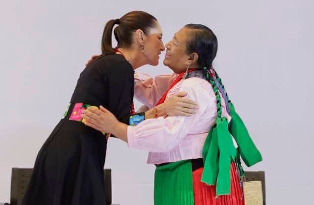 Claudia Sheinbaum, Mexico s Virtual President-elect, Announces Pension For Women From 60 To 64 Years Old Claudia Sheinbaum, Mexico s virtual president-elect, is meeting with indigenous women and women aged 60 to 64 from various fields at the Museo de la Ciudad in Mexico City, Mexico, where she is announcing that a pension will be granted for this age group at the beginning of 2025. Mexico City Mexico City Mexico  Copyright: xGerardoxVieyrax originalFilename: vieyra-notitle240716_npVV1.jpg