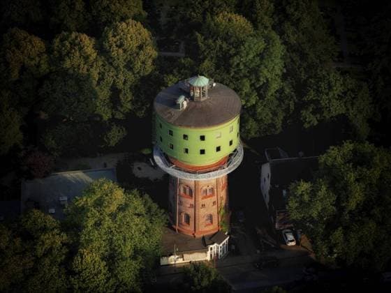 Essen Steele ** NUR FÜR REDAKTIONELLE ZWECKE ** EDITORIAL USE ONLY **<p>Essen Steele: 22.07. 2024: Östlicher Stadtteil, Kultur, Geschichte, grüne Stadt, Sehenswürdikeit, Ruhrgebiet, NRW, Steele City, Steeler Wasserturm, Laurentiusweg, Michael Gohl FUNKE Foto Services< p> LOK Deutschland Nordrhein-Westfalen Essen Copyright: MichaelxGohl *** Essen Steele FOR EDITORIAL PURPOSES ONLY EDITORIAL USE ONLY p Essen Steele 22 07 2024 Eastern district, culture, history, green city, sightseeing, Ruhr area, NRW, Steele City, Steeler Wasserturm, Laurentiusweg, Michael Gohl FUNKE Foto Services p LOK Deutschland Nordrhein Westfalen Essen Copyright MichaelxGohl Copyright: MichaelxGohl doc7wd9geeu0wy1cndzx2aq ,EDITORIAL USE ONLY