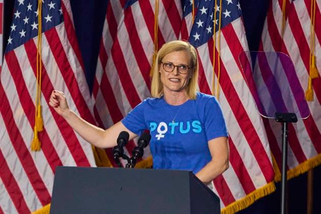 News Themen der Woche KW 30 News Bilder des Tages July 23, 2024, West Allis, Wisconsin, USA: Wisconsin Secretary of State Sarah Godlewski speaks at a campaign event for Vice President Kamala Harris, the presumptive Democratic nominee, in West Allis. West Allis USA - ZUMAg216 20240723_znp_g216_021 Copyright: xDominicxGwinnx