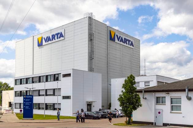 Varta, Batterieproduktion in Ellwangen. 23.07.2024: Ellwangen (Jagst), Baden-Württemberg, Deutschland, *** Varta, battery production in Ellwangen 23 07 2024 Ellwangen Jagst , Baden Württemberg, Germany,