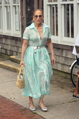 Jennifer Lopez steps off her bike donning a chic green dress and heads to lunch at a restaurant where she dined al fresco on her actual birthday. Lopez earlier posted on Instagram a stunning photograph of herself in a white bathing suit and noticeably absent was her ring. Featuring: Jennifer Lopez Where: Bridgehampton, New York, United States When: 24 Jul 2024 Credit: INSTARimages EDITORIAL USE ONLY. NOT FOR USE BY NEWSPAPERS BASED IN THE UK. Copyright: xx instar53977910