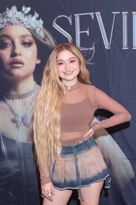 July 24, 2024, Mexico City, Ciudad de Mexico, Mexico: Mexican singer Karol Sevilla poses during a press conference for Ã¢â‚¬ËœLuminova TourÃ¢â‚¬â ¢ and promote her single Cenicienta at Belair Unique Mexico City Hotel. on July 24, 2024 in Mexico City, Mexico. Mexico City Mexico - ZUMAe321 20240724_zea_e321_009 Copyright: xYamakxPerea xEyepixxGroupx