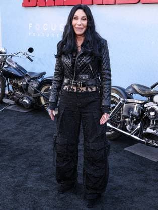 Los Angeles Premiere Of Focus Features The Bikeriders HOLLYWOOD, LOS ANGELES, CALIFORNIA, USA - JUNE 17: Cher arrives at the Los Angeles Premiere Of Focus Features The Bikeriders held at the TCL Chinese Theatre IMAX on June 17, 2024 in Hollywood, Los Angeles, California, United States.,  Copyright: xXavierxCollinx xAvalonx 0882640287