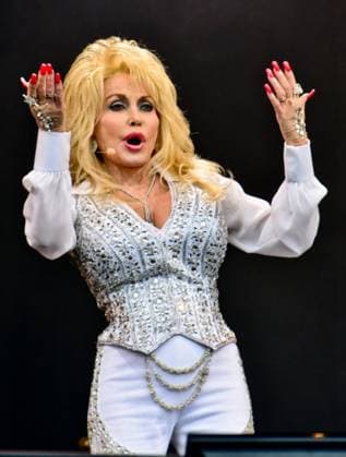Glastonbury Music Festival 10 years ago 2014 Dolly Parton performs the Sunday Legends slot at Glastonbury Music Festival 10 years ago 2014,  Copyright: xJulesxAnnanx xAvalonx 0885670050