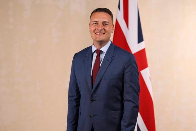 Prime Minister Keir Starmer appoints Cabinet Ministers 05 07 2024. London, United Kingdom. Secretary of State for Health and Social Care, Wes Streeting, poses for a photograph following his appointment to Cabinet in 10 Downing Street.,  Copyright: xSimonxDawsonx xAvalonx 0887533353