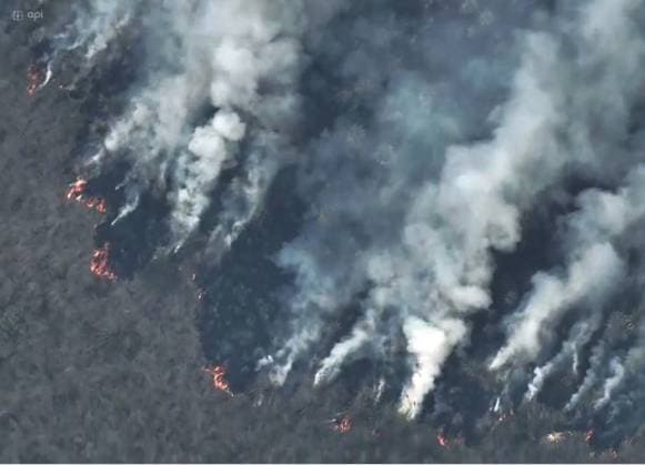News Themen der Woche KW31 News Bilder des Tages CUENCA FOREST FIRE Cuenca,Ecuador July 29, 2024 At the moment, personnel from BomberosCuenca and brigadistas from the parishes of San Joaquin, Banos, Checa, Chiquintad and ETAPAOficial are working together to control the forest fire in Pucan,Chiquintad and ETAPAOfficial join efforts to control the forest fire in Pucan There are several fronts that are being fought simultaneously APIFOTO BomberosCuenca SOI CUENCA INCENDIOFORESTAL 65a194ec9f8d2c11c65dc431d27c5fc6 Copyright: xAPIFOTOx