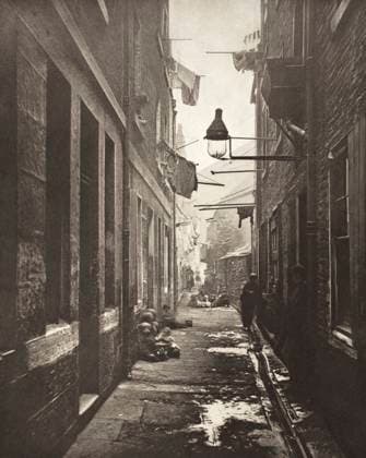 RECORD DATE NOT STATED Close No. 80 High Street ( 11), Printed 1900. Copyright:xHeritagexArt HeritagexImagesxThomasxAnnanx IMAGO, ! ACHTUNG: AUFNAHMEDATUM GESCHÄTZT!  Copyright:HeritagexArt HeritagexImagesxThomasxAnnanx IMAGO