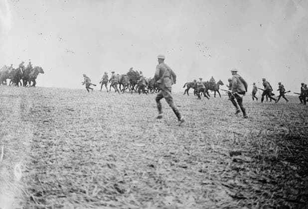 RECORD DATE NOT STATED British Cavalry after attack on enemy, 21 Apr 1917. Surrey Yeomanry (Queen Mary s Regiment) troops after an attack near Vermand, France during World War I. Copyright:xHeritagexArt HeritagexImagesxBainxNewsxServicex IMAGO, ! ACHTUNG: AUFNAHMEDATUM GESCHÄTZT!  Copyright:HeritagexArt HeritagexImagesxBainxNewsxServicex IMAGO