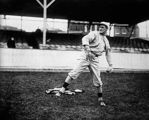 RECORD DATE NOT STATED George Hooks Wiltse, New York NL (baseball), 1913. Copyright:xHeritagexArt HeritagexImagesxBainxNewsxServicex IMAGO, ! ACHTUNG: AUFNAHMEDATUM GESCHÄTZT!  Copyright:HeritagexArt HeritagexImagesxBainxNewsxServicex IMAGO