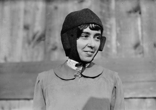 RECORD DATE NOT STATED Helene Dutrieu, 1911. Shows Helene Dutrieu (1877-1961), Belgian aviator, cyclist, ambulance driver and hospital director. Copyright:xHeritagexArt HeritagexImagesxBainxNewsxServicex IMAGO, ! ACHTUNG: AUFNAHMEDATUM GESCHÄTZT!  Copyright:HeritagexArt HeritagexImagesxBainxNewsxServicex IMAGO