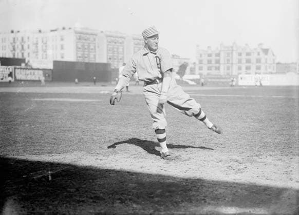 RECORD DATE NOT STATED Topsy Hartsel, Philadelphia, AL (baseball), 1910. Copyright:xHeritagexArt HeritagexImagesxBainxNewsxServicex IMAGO, ! ACHTUNG: AUFNAHMEDATUM GESCHÄTZT!  Copyright:HeritagexArt HeritagexImagesxBainxNewsxServicex IMAGO