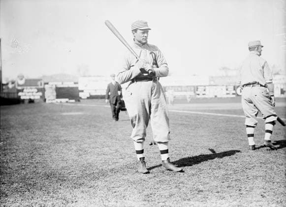 RECORD DATE NOT STATED Harry Davis, Philadelphia, AL (baseball), 1910. Copyright:xHeritagexArt HeritagexImagesxBainxNewsxServicex IMAGO, ! ACHTUNG: AUFNAHMEDATUM GESCHÄTZT!  Copyright:HeritagexArt HeritagexImagesxBainxNewsxServicex IMAGO