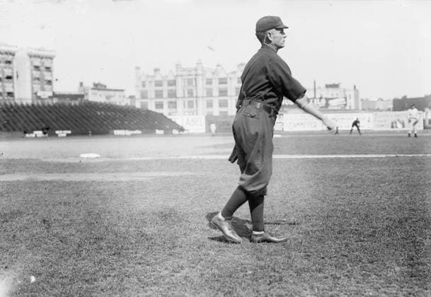 RECORD DATE NOT STATED Clark Griffith, Cincinnati, NL (baseball), c1911. Copyright:xHeritagexArt HeritagexImagesxBainxNewsxServicex IMAGO, ! ACHTUNG: AUFNAHMEDATUM GESCHÄTZT!  Copyright:HeritagexArt HeritagexImagesxBainxNewsxServicex IMAGO