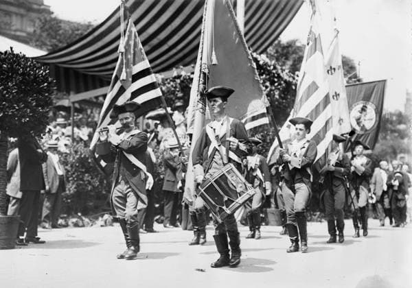RECORD DATE NOT STATED 4th July Parade, 1911, N.Y., 1911. Copyright:xHeritagexArt HeritagexImagesxBainxNewsxServicex IMAGO, ! ACHTUNG: AUFNAHMEDATUM GESCHÄTZT!  Copyright:HeritagexArt HeritagexImagesxBainxNewsxServicex IMAGO