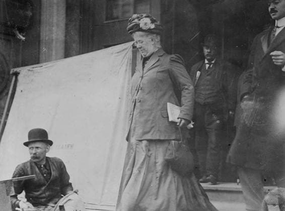 RECORD DATE NOT STATED Dr. Mary Hobart, between c1910 and c1915. Copyright:xHeritagexArt HeritagexImagesxBainxNewsxServicex IMAGO, ! ACHTUNG: AUFNAHMEDATUM GESCHÄTZT!  Copyright:HeritagexArt HeritagexImagesxBainxNewsxServicex IMAGO