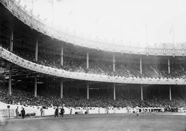 RECORD DATE NOT STATED 1st game - 1912 World Series at the Polo Grounds, New York (baseball), 1912. Copyright:xHeritagexArt HeritagexImagesxBainxNewsxServicex IMAGO, ! ACHTUNG: AUFNAHMEDATUM GESCHÄTZT!  Copyright:HeritagexArt HeritagexImagesxBainxNewsxServicex IMAGO
