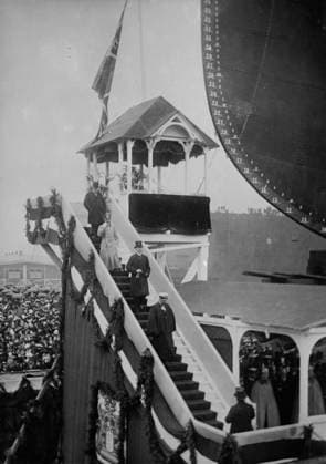 RECORD DATE NOT STATED Kaiser leaving stand after christening of Imperator, 1912. Shows the Kaiser Wilhelm II of Germany christening the S.S. Imperator, an ocean liner of the Hamburg America Line, May 23, 1912. Copyright:xHeritagexArt HeritagexImagesxBainxNewsxServicex IMAGO, ! ACHTUNG: AUFNAHMEDATUM GESCHÄTZT!  Copyright:HeritagexArt HeritagexImagesxBainxNewsxServicex IMAGO