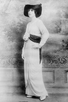 RECORD DATE NOT STATED Jane Cowl, 1913. Shows actress and playwright Jane Cowl (1883-1950). Copyright:xHeritagexArt HeritagexImagesxBainxNewsxServicex IMAGO, ! ACHTUNG: AUFNAHMEDATUM GESCHÄTZT!  Copyright:HeritagexArt HeritagexImagesxBainxNewsxServicex IMAGO