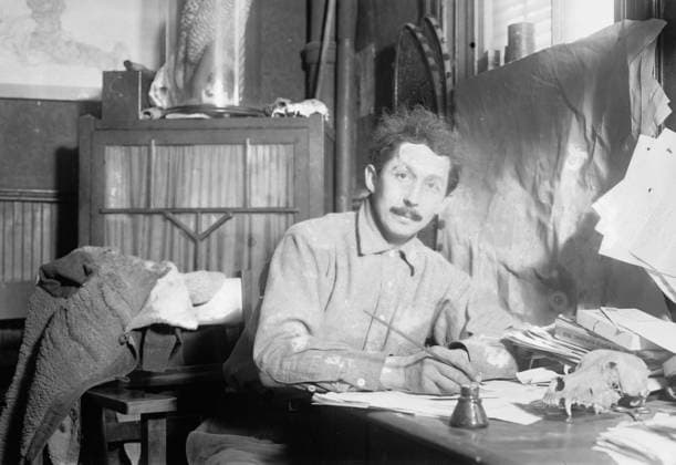 RECORD DATE NOT STATED Jacques Suzanne, between c1910 and c1915. Copyright:xHeritagexArt HeritagexImagesxBainxNewsxServicex IMAGO, ! ACHTUNG: AUFNAHMEDATUM GESCHÄTZT!  Copyright:HeritagexArt HeritagexImagesxBainxNewsxServicex IMAGO