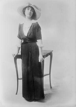 RECORD DATE NOT STATED Mary Nash, between c1910 and c1915. Copyright:xHeritagexArt HeritagexImagesxBainxNewsxServicex IMAGO, ! ACHTUNG: AUFNAHMEDATUM GESCHÄTZT!  Copyright:HeritagexArt HeritagexImagesxBainxNewsxServicex IMAGO