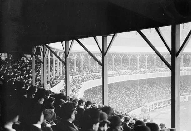 RECORD DATE NOT STATED Game between Boston NL and New York NL at Polo Grounds (baseball), 1910. Copyright:xHeritagexArt HeritagexImagesxBainxNewsxServicex IMAGO, ! ACHTUNG: AUFNAHMEDATUM GESCHÄTZT!  Copyright:HeritagexArt HeritagexImagesxBainxNewsxServicex IMAGO