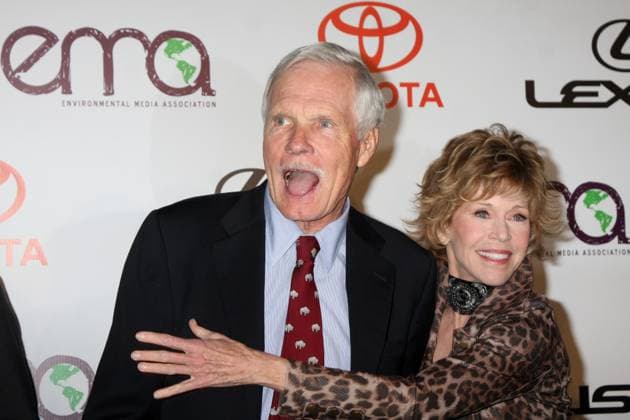 arrives at the 2010 Environmental Media Awards LOS ANGELES - OCT 16: Ted Turner, Jane Fonda arrives at the 2010 Environmental Media Awards at Warner Brothers Studios on October 16, 2010 in Burbank, CA Burbank CA USA EDITORIAL USE ONLY Copyright: xx KathyxHutchinsx khphotos345724