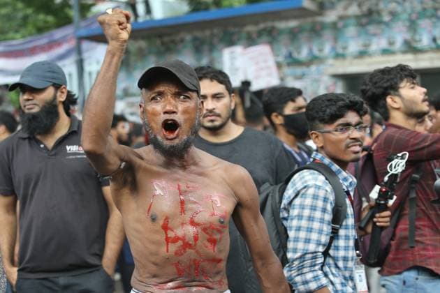 New Protests In Bangladesh Kill 2 - Dhaka Activists take part in a protest march as they demand justice for victims arrested and killed in the recent countrywide violence in Dhaka on August 2, 2024. Demonstrations in Bangladesh after August 2 prayers demanded justice for victims of nationwide unrest and police crackdown, after the release of protest leaders failed to quell public anger. Photo by Habibur Rahman ABACAPRESS.COM Dhaka Wari Bangladesh  Copyright: xHabiburxRahman ABACAx