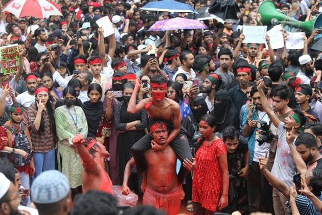 New Protests In Bangladesh Kill 2 - Dhaka Activists take part in a protest march as they demand justice for victims arrested and killed in the recent countrywide violence in Dhaka on August 2, 2024. Demonstrations in Bangladesh after August 2 prayers demanded justice for victims of nationwide unrest and police crackdown, after the release of protest leaders failed to quell public anger. Photo by Habibur Rahman ABACAPRESS.COM Dhaka Wari Bangladesh  Copyright: xHabiburxRahman ABACAx