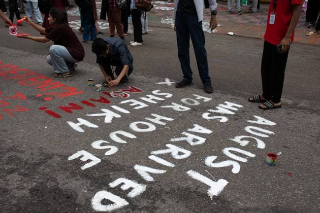 Students Renew Bangladesh Protests Protesters Are Drawing Graffiti On The Streets To Demand Justice For The More Than 200 People Killed In Last Month s Student-led Demonstrations Over Quota System In Government Jobs In Dhaka, Bangladesh On Saturday, August 08, 2024. Dhaka Bangladesh  Copyright: xMd.xRakibulxHasanxRafiux originalFilename: hasan-notitle240803_npLDz.jpg