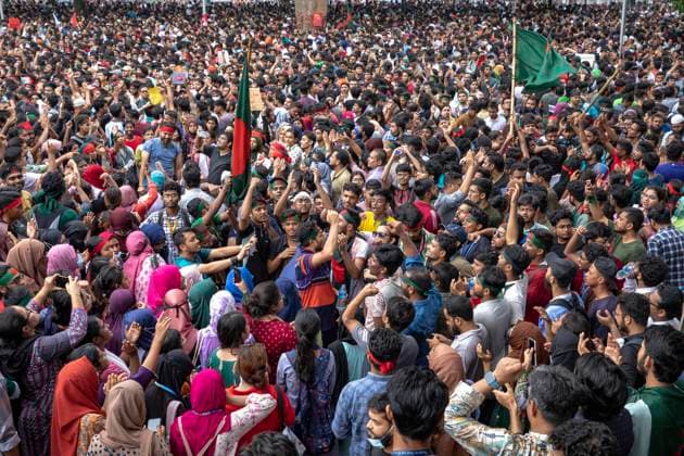 Students Renew Bangladesh Protests The Anti-Discrimination Student Movement is holding a rally at Central Shaheed Minar in Dhaka, Bangladesh, on August 3, 2024, to demand justice for the victims killed in the recent countrywide violence during anti-quota protests. Dhaka Bangladesh  Copyright: xAhmedxSalahuddinx originalFilename: ahmed-quotapro240803_npLwU.jpg