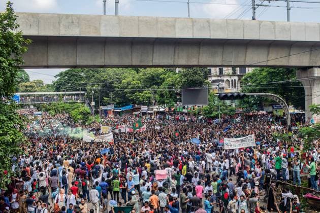 August 5, 2024, Dhaka, Bangladesh: Anti-government protestors participate in the celebrations. Thousands of people are celebrating the resignation of Bangladeshi Prime Minister Sheikh Hasina..Protests in Bangladesh that began as student-led demonstrations against government hiring rules in July culminated on August 5, in the prime minister fleeing and the military announcing it would form an interim government. Dhaka Bangladesh - ZUMAs197 20240805_aaa_s197_072 Copyright: xSazzadxHossainx