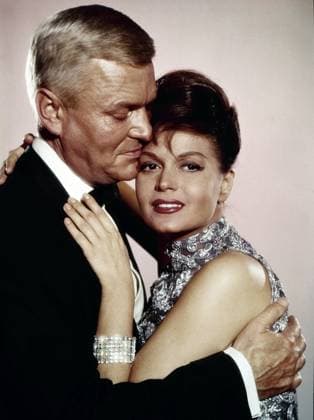Unter Ausschluss der Öffentlichkeit Unter Ausschluß der Öffentlichkeit, Kriminalfilm, Deutschland 1961, Regie Harald Philipp, Studioaufnahme von Peter Van Eyck und Eva Bartok, Deutschland Copyright: kpa kpa_55045368 EDITORIAL USE ONLY