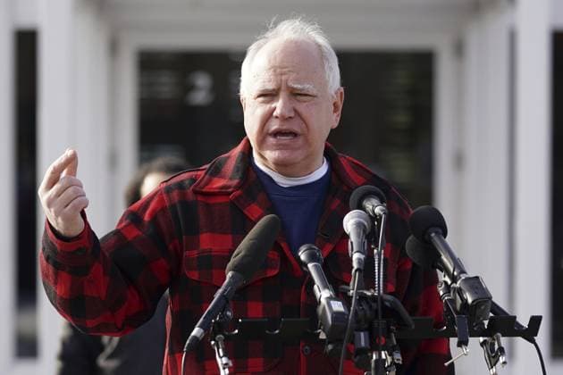 January 28, 2021, Brooklyn Center, Minnesota, USA: Minnesota Gov. TIM WALZ speaks after visiting a site administering COVID-19 vaccines to people with appointments at the Earle Brown Heritage Center in Brooklyn Center. Brooklyn Center USA - ZUMAm67_ 20210128_zaf_m67_057 Copyright: xAnthonyxSoufflex