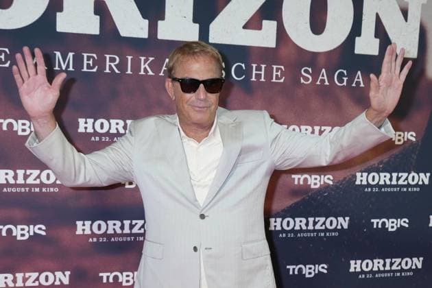 Bilder des Jahres 2024, Entertainment 08 August Kevin Costner Photocall. Schauspieler Kevin Costner bei einem Photocall für seinen neuen Film Horizon am 06.08.2024 im Cinedom Köln. Köln Cinedom Nordrhein-Westfalen *** Kevin Costner Photocall Actor Kevin Costner at a photocall for his new movie Horizon on 06 08 2024 at Cinedom Köln Cologne Cinedom Nordrhein Westfalen