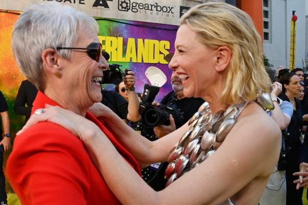 Bilder des Jahres 2024, Entertainment 08 August Entertainment Themen der Woche KW32 Cast members Jamie Lee Curtis (L) and Cate Blanchett attend the premiere of the Borderlands LA Fan Event at the TCL Chinese Theatre in the Hollywood section of Los Angeles on Tuesday, August 6, 2024. Storyline: Based on the best-selling videogame, this all-star action-adventure follows a ragtag team of misfits on a mission to save a missing girl who holds the key to unimaginable power.  LAP2024080638 JIMxRUYMEN