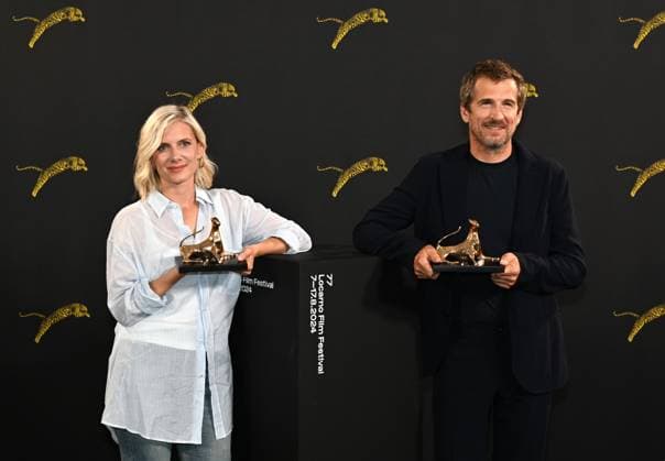 Bilder des Jahres 2024, Entertainment 08 August Entertainment Themen der Woche KW32 Entertainment Bilder des Tages Locarno,Switzerland Locarno Film Festival 2024 Mélanie Laurent and Guillaume Canet photocall and Excellence Award Davide Campari In the photo:Mélanie Laurent,Guillaume Canet Excellence Award Davide Campari  Copyright: xNickxZonnax xipa-agency.netx xNickxZonnax IPA_Agency_IPA48654426