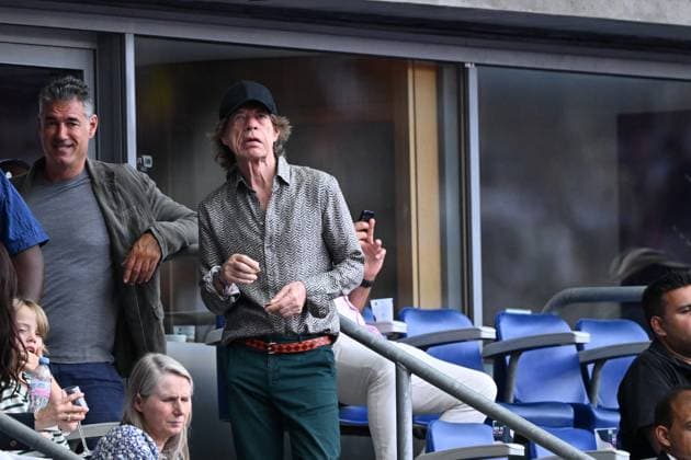 Bilder des Jahres 2024, Entertainment 08 August Entertainment Themen der Woche KW32 Entertainment Bilder des Tages Paris 2024, Mick Jagger während der Olympischen Spiele CÃ lÃ britÃ s attend the athletics events during the Paris2024 Olympic Games Olympics Mick Jagger CÃ lÃ britÃ s attend the athletics events during the Paris2024 Olympic Games Olympics on August 8, 2024 Perusseau Jacovides Bestimage Celebrities attend the athletics events during the Paris 2024 Olympic Games Olympics on August 8, 2024 Paris France  Copyright: xJacovides-Perusseaux xBestimagexJacovides-Perusseaux xBestimagex