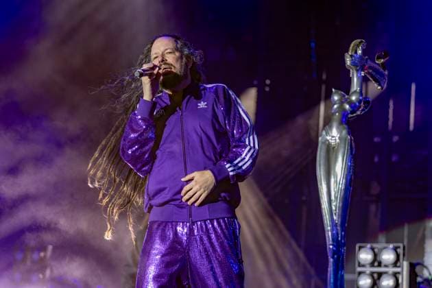 Bilder des Jahres 2024, Entertainment 08 August Entertainment Themen der Woche KW32 Korn at Halifax Piece Hall Jonathan Davis of American Nu-Metal Band Korn performs at the Piece Hall, Halifax, England, 9th August 2024 - EDITORIAL USE ONLY, Credit:Mike Gray Avalon  Copyright: xMikexGrayx xAvalonx 0897475895