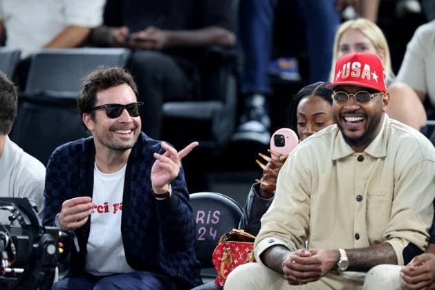 Celebrities in the stands during the Final mens basketball match between US and France during the Paris 2024 Olympic Games Olympics 98 87 Jimmy Fallon, Carmelo Anthony Celebrities in the stands during the Final basketball match between US and France during the Paris 2024 Olympic Games Olympics at the Arena Bercy, Ã Paris, France, le 10 aoÃ t 2024 Jacovides Perusseau Bestimage Celebrities in the stands during the Final basketball match between US and France during the Paris 2024 Olympic Games Olympics at the Arena Bercy in Paris, France, August 10, 2024 Paris France  Copyright: xJacovides-Perusseaux xBestimagexJacovides-Perusseaux xBestimagex