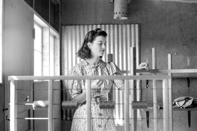 Woman working in weaving shop, U.S. Farm Security Administration (FSA) Camp, Sinton, Texas, USA, Arthur Rothstein, U.S. Farm Security Administration, February 1942  Copyright: xCircaxImagesx ghi-circa01735